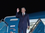 Party chief leaves Hanoi for state visit to DPRK